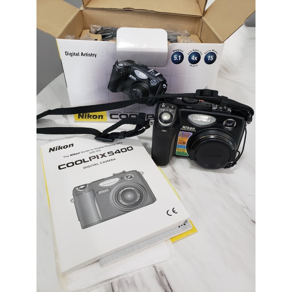 Nikon COOLPIX E5400 5.1MP Digital Camera